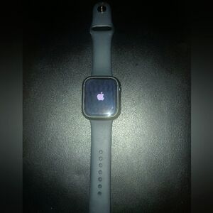 Apple Watch SE 44ML